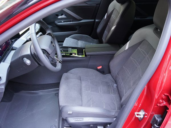 Opel Astra GS Line Plug-in-Hybrid 180
