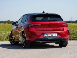 Opel Astra GS Line Plug-in-Hybrid 180