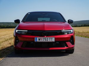 Opel Astra GS Line Plug-in-Hybrid 180