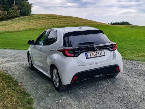 Mazda 2 Hybrid Select