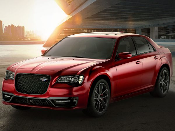 Chrysler 300C Finale 2022 01