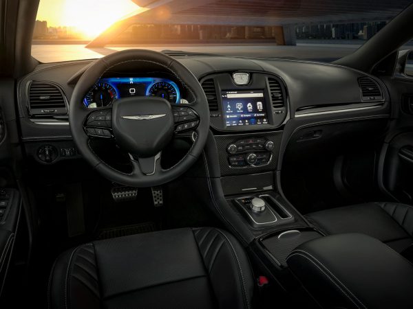 Chrysler 300C Finale 2022 03