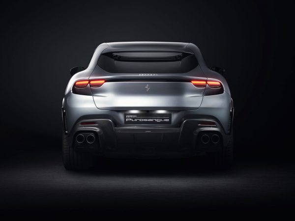 Ferrari Purosangue 2022 07