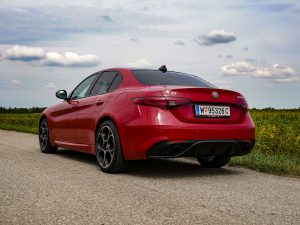 Alfa Romeo Giulia 2,0 16V 280 AT8 Q4