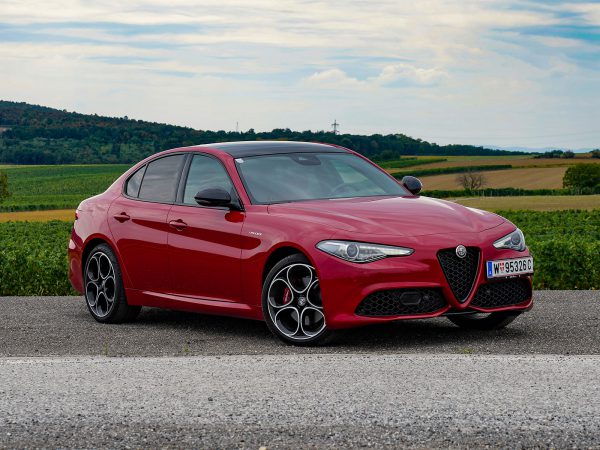 Alfa Romeo Giulia 2,0 16V 280 AT8 Q4