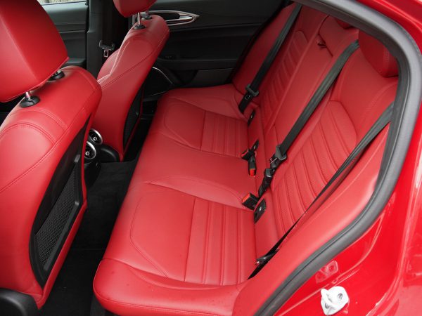 Alfa Romeo Giulia 2,0 16V 280 AT8 Q4