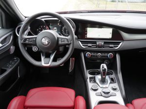 Alfa Romeo Giulia 2,0 16V 280 AT8 Q4