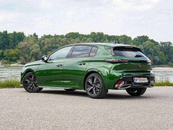 Peugeot 308 BlueHDI 130 EAT8 GT Pack