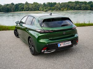 Peugeot 308 BlueHDI 130 EAT8 GT Pack