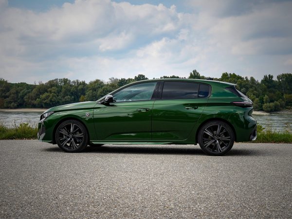 Peugeot 308 BlueHDI 130 EAT8 GT Pack