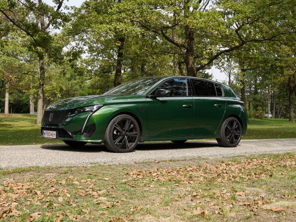 Peugeot 308 BlueHDI 130 EAT8 GT Pack