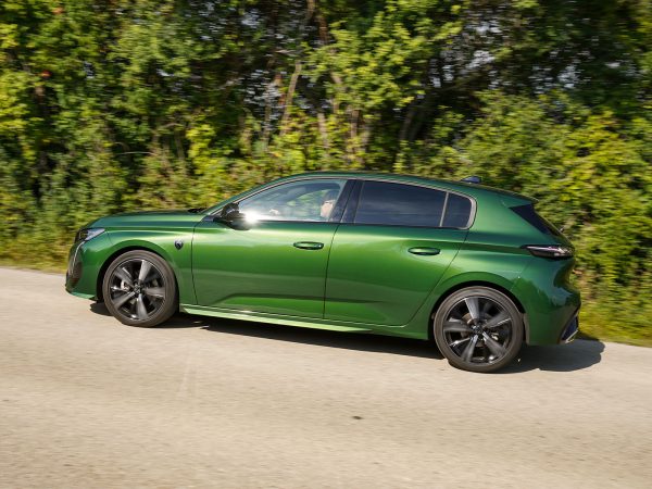 Peugeot 308 BlueHDI 130 EAT8 GT Pack