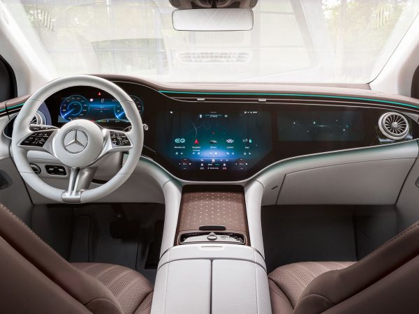 Mercedes EQE SUV 2022 04