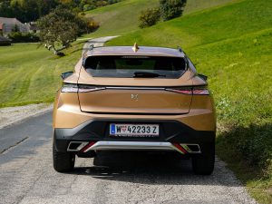 DS 4 Cross Rivoli BlueHDi 130 EAT8
