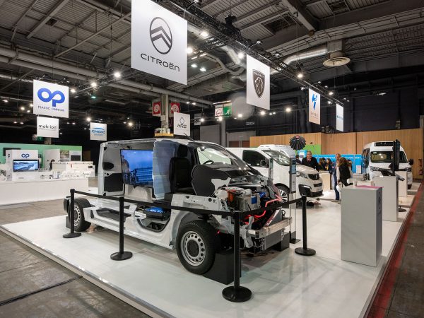 citroenhydrogenfuelcellvan2 634d8623daa4d