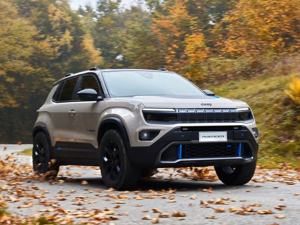 jeepavenger4x4concept2 634d8643a3c58