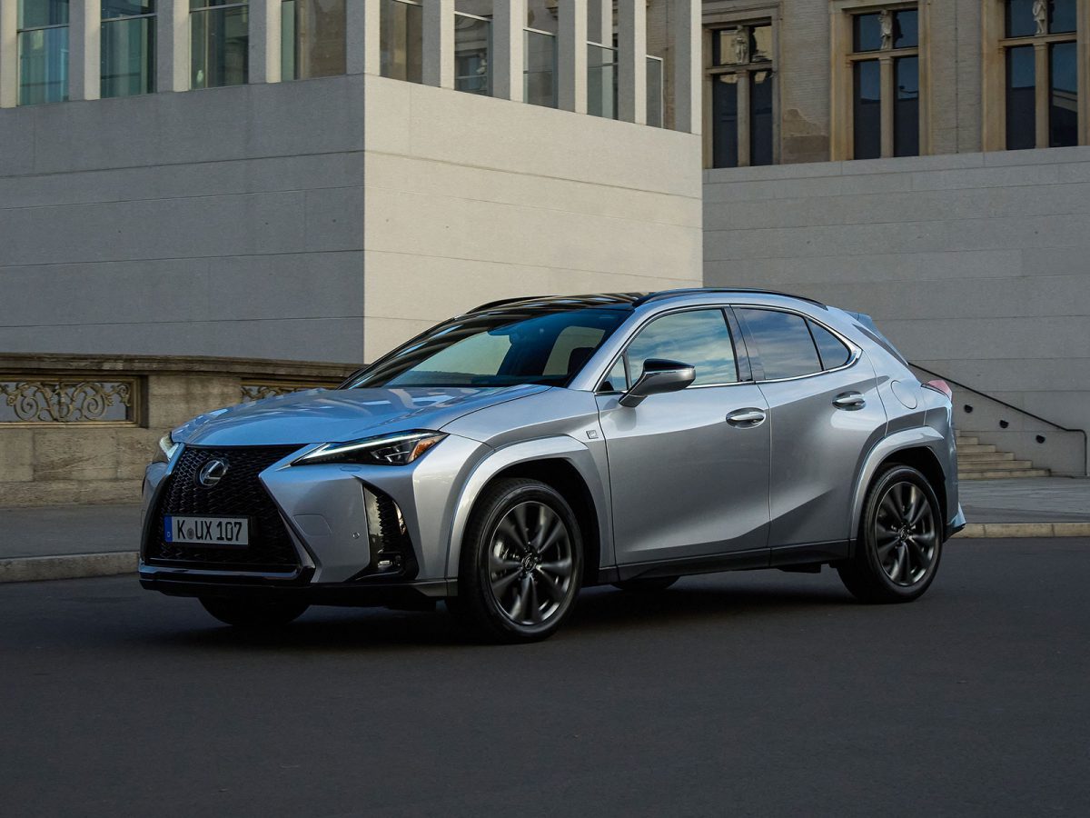 Lexus UX FL 2022 01