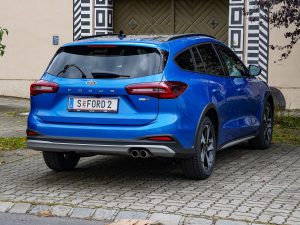 Ford Focus Turnier 1,0 EcoBoost Hybrid DC7 Active