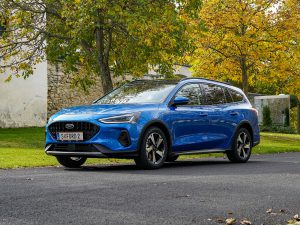 Ford Focus Turnier 1,0 EcoBoost Hybrid DC7 Active
