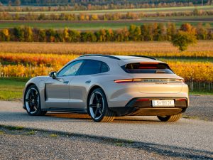 Porsche Taycan GTS Sport Turismo