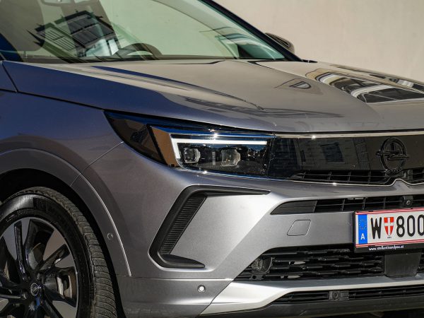 Opel Grandland Plug-in-Hybrid 300 Ultimate