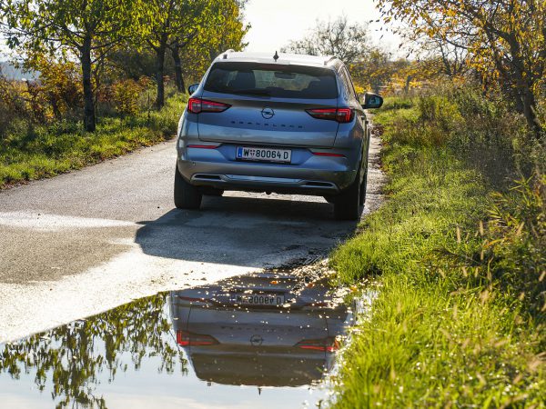 Opel Grandland Plug-in-Hybrid 300 Ultimate