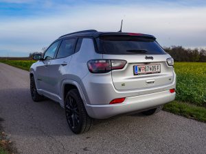 Jeep Compass e-Hybrid DCT7 S