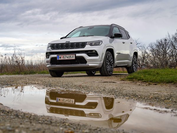 Jeep Compass e-Hybrid DCT7 S