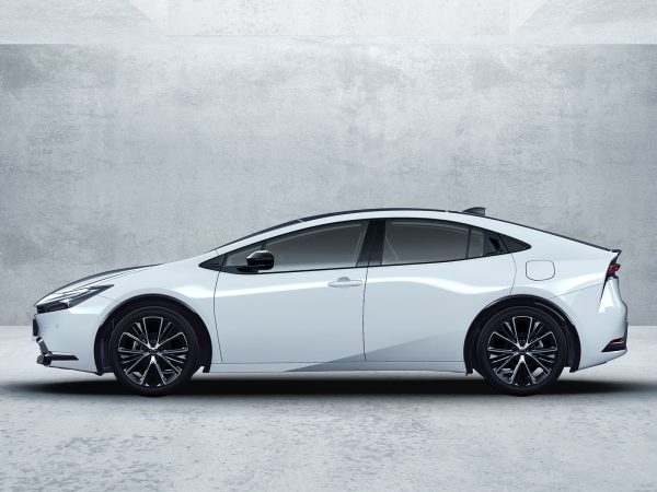 Toyota Prius Premiere 2022 06