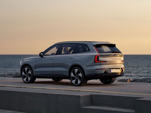 Volvo EX90 2022 06