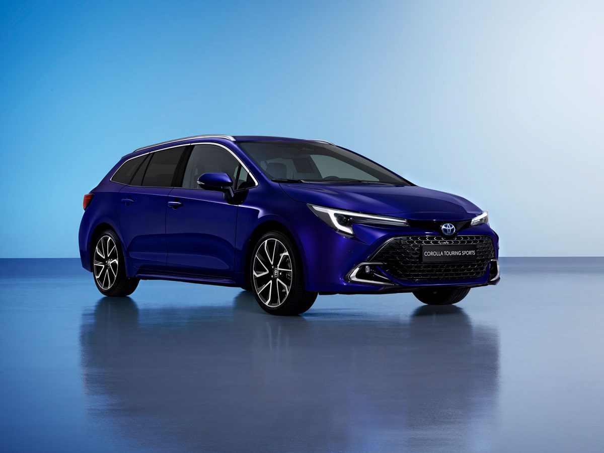 79654 2022 corolla touring sports wp 003