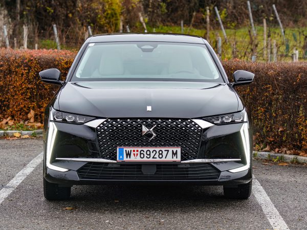 DS 4 Rivoli PureTech 180 EAT8