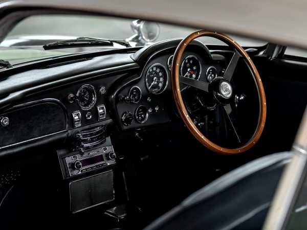 1963 AstonMartin DB5 04