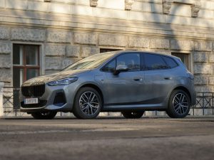 BMW 230e xDrive Active Tourer 