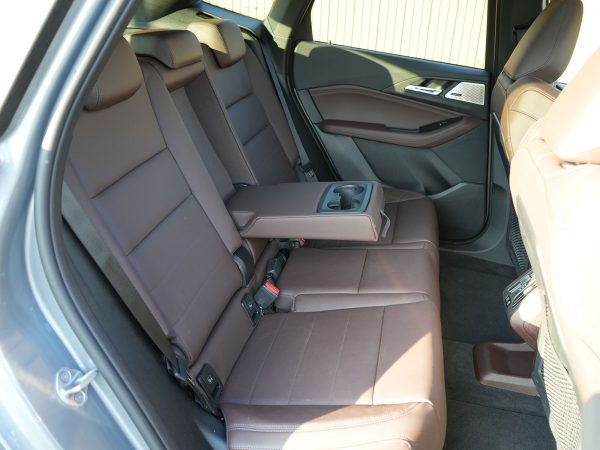 BMW 230e xDrive Active Tourer