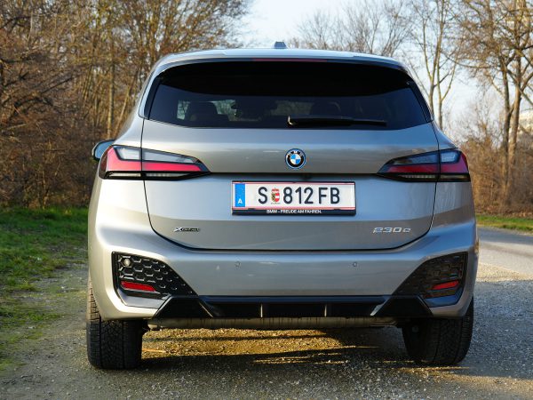 BMW 230e xDrive Active Tourer