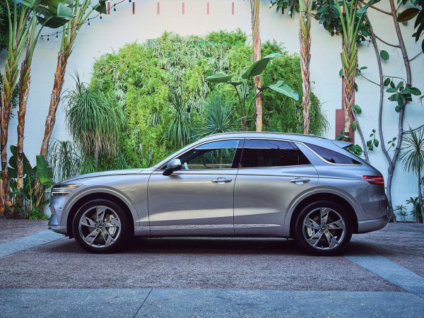 Genesis GV70 Electric 2023 03
