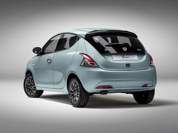 Lancia Ypsilon 2023 04