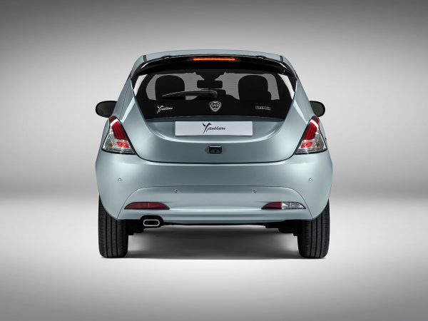 Lancia Ypsilon 2023 06