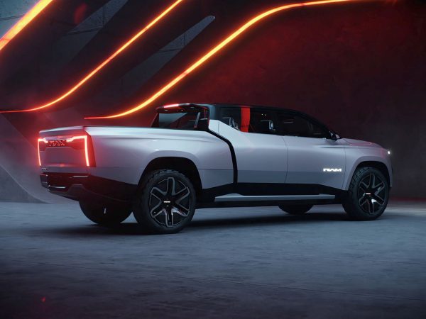 Ram 1500 BEV Concept 2023 02