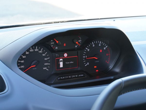 Peugeot Rifter Van Allure BlueHDi 130