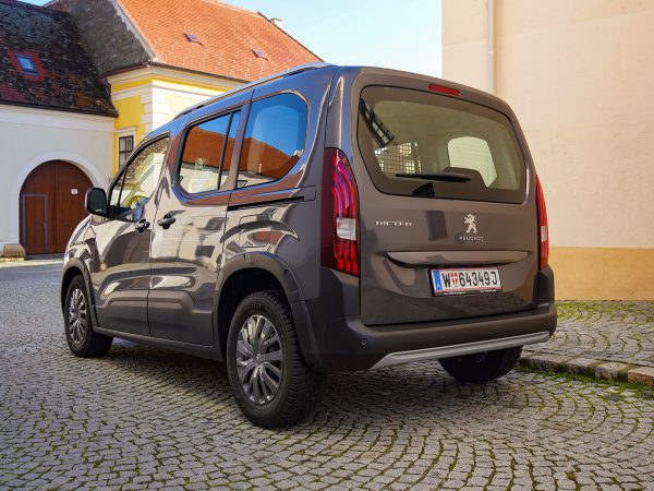 Peugeot Rifter Van Allure BlueHDi 130