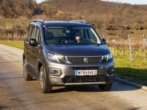 Peugeot Rifter Van Allure BlueHDi 130