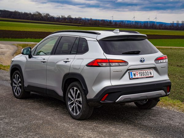 Toyota Corolla Cross 2.0 AWD-i Design