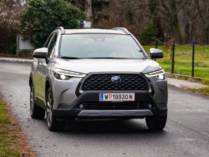 Toyota Corolla Cross 2.0 AWD-i Design