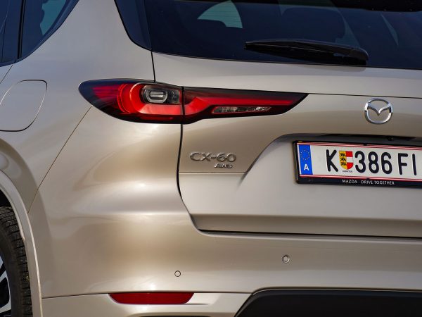 Mazda CX-60 Homura PHEV 8AT AWD
