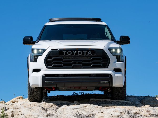 Toyota Sequoia 2023 04