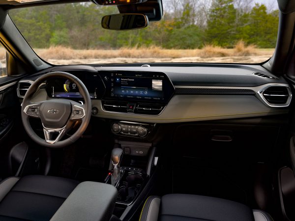 Chevrolet Trailblazer 2023 03