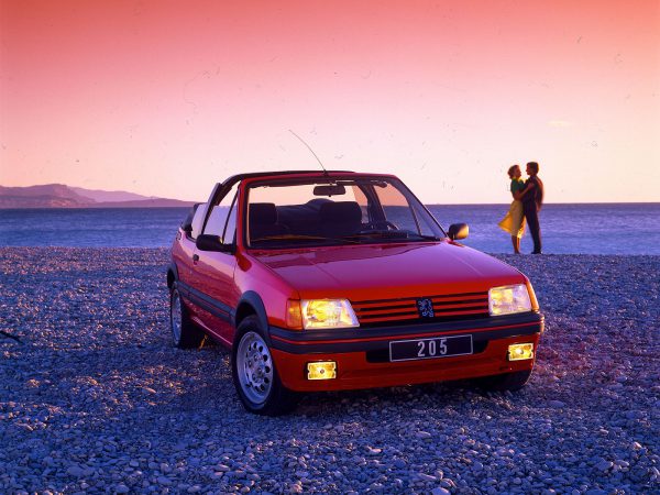 Peugeot 205 2023 01
