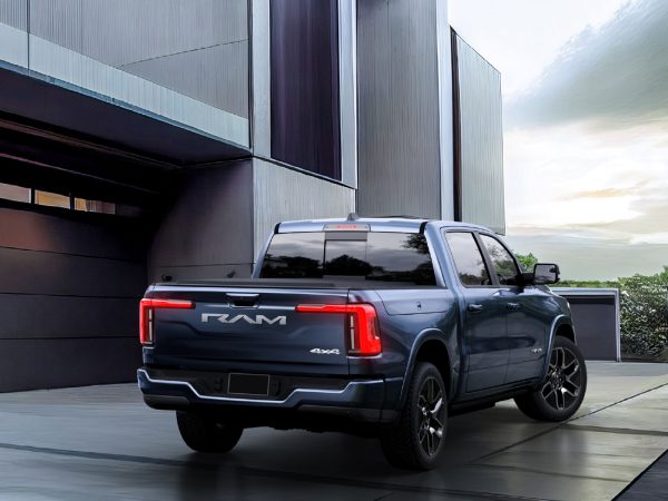 Ram 1500 REV 2023 02